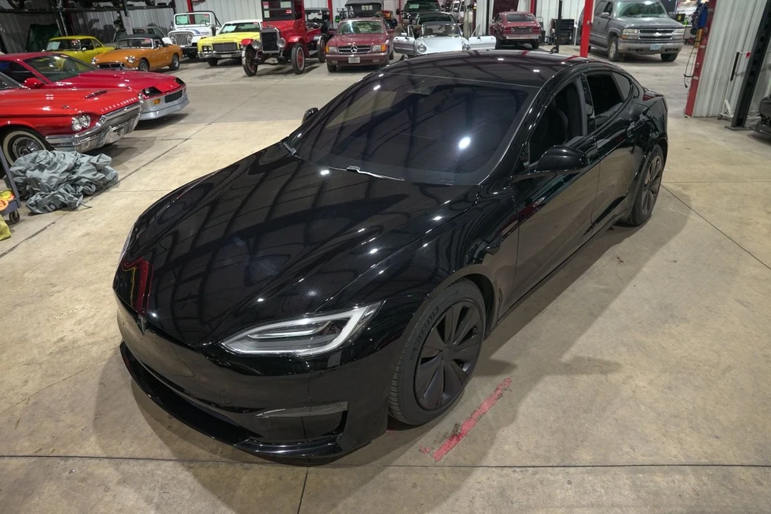 2022 Tesla Model S - Image 15 of 21