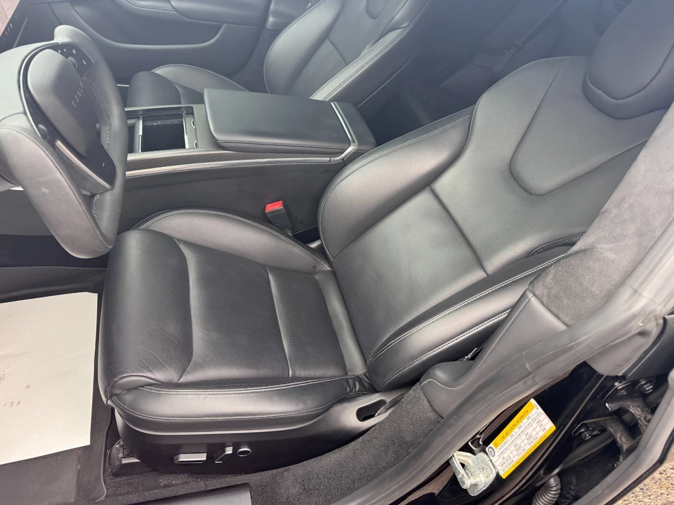 2022 Tesla Model S - Image 9 of 14