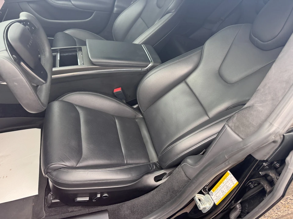 2022 Tesla Model S - Image 10 of 14