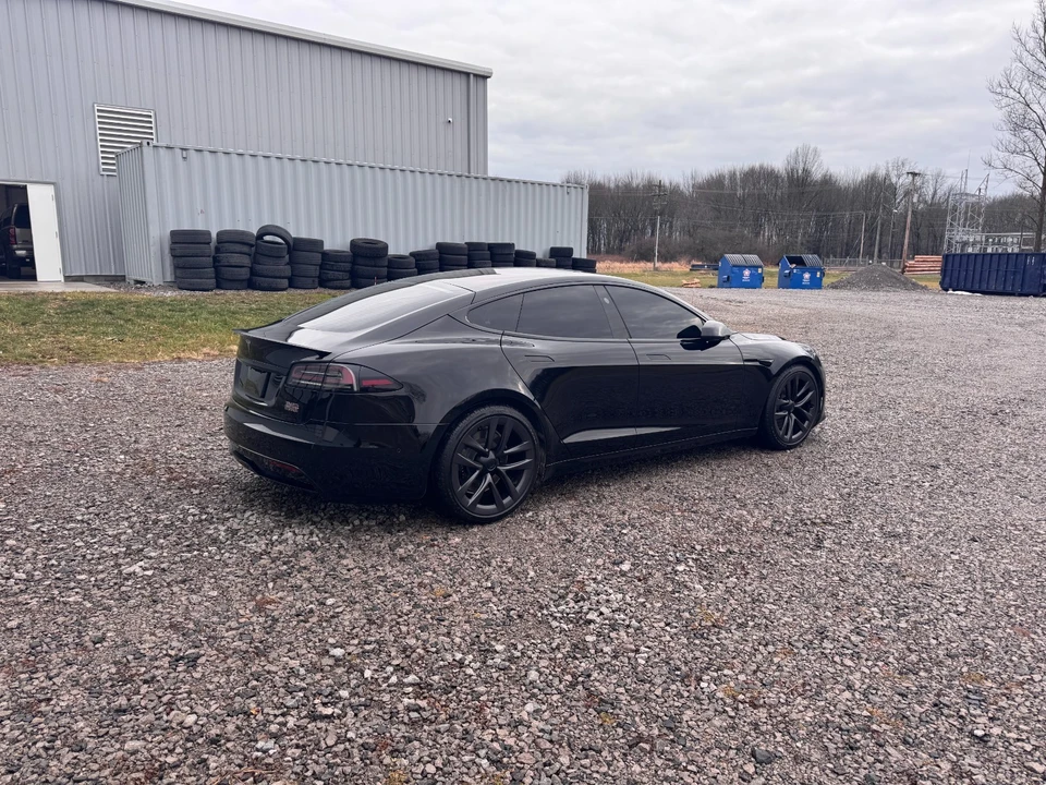 2022 Tesla Model S - Image 5 of 14