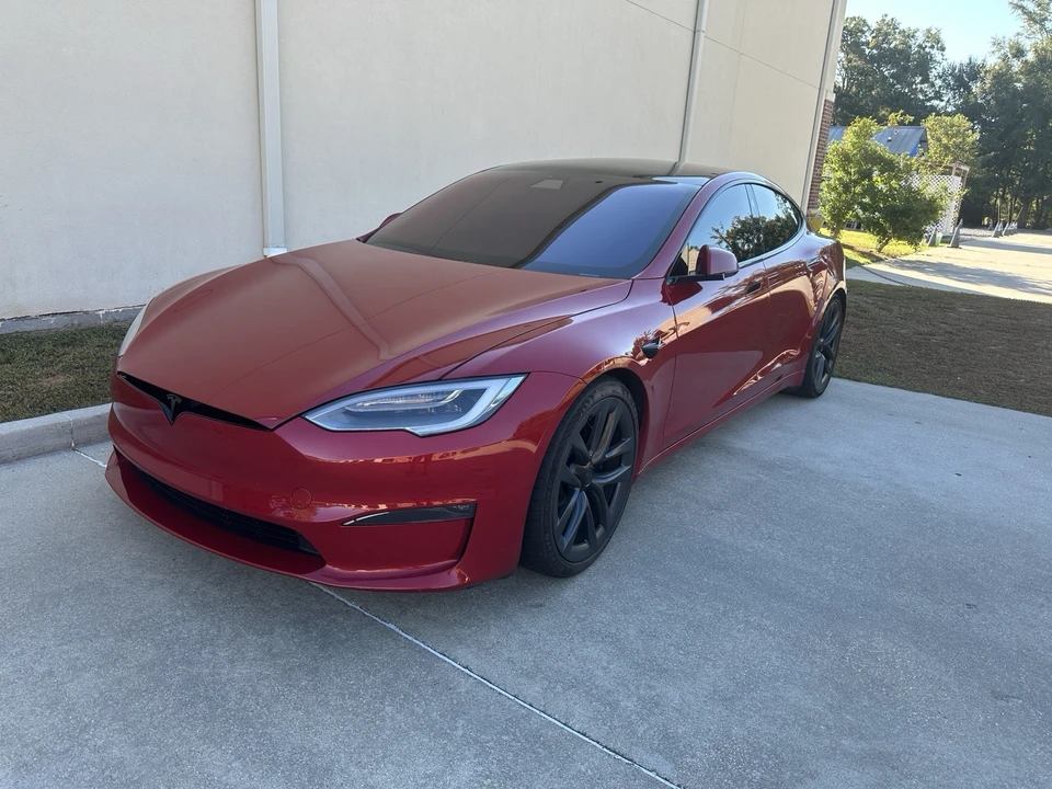 2022 Tesla Model S - Image 8 of 10