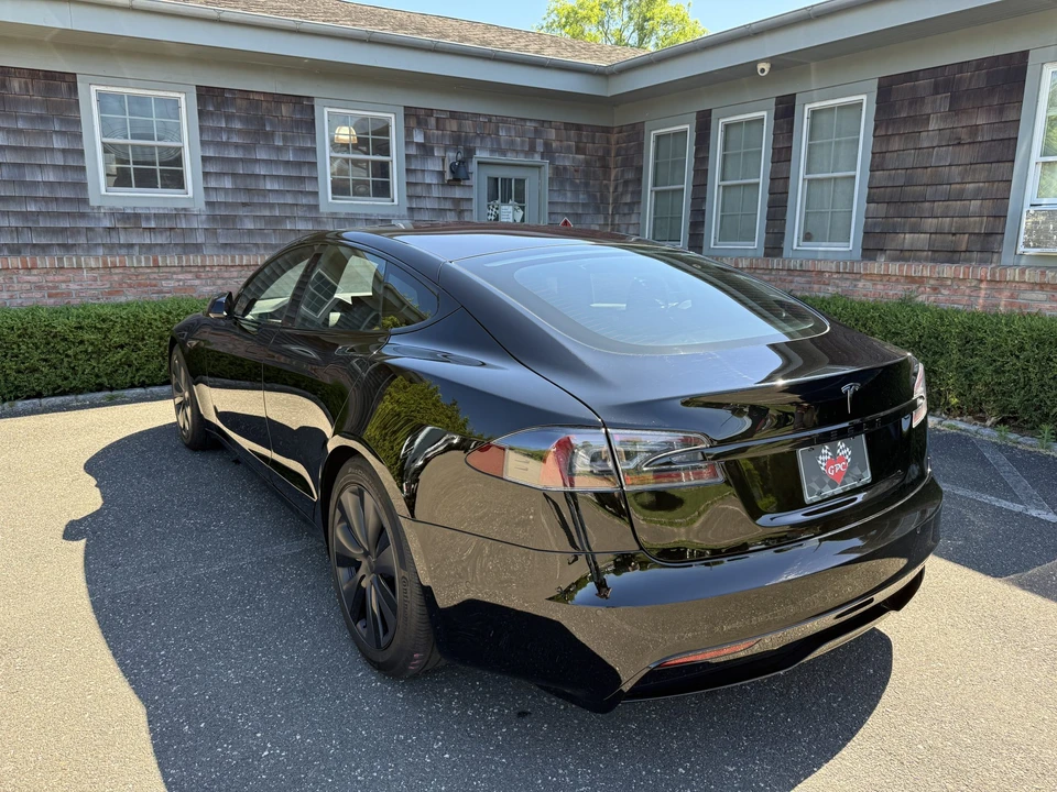 2022 Tesla Model S - Image 12 of 31