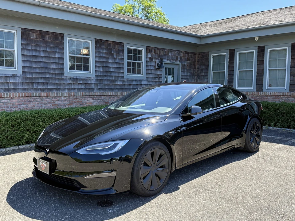 2022 Tesla Model S - Image 5 of 31