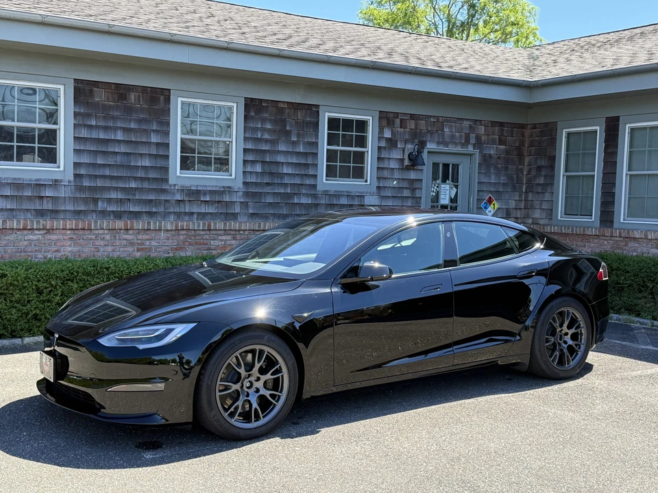 2022 Tesla Model S - Image 7 of 31