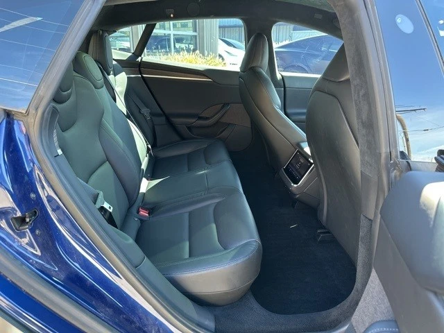 2022 Tesla Model S - Image 19 of 21
