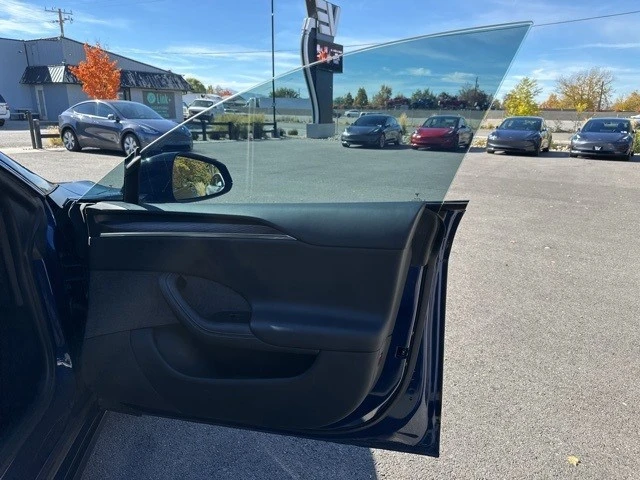 2022 Tesla Model S - Image 21 of 21