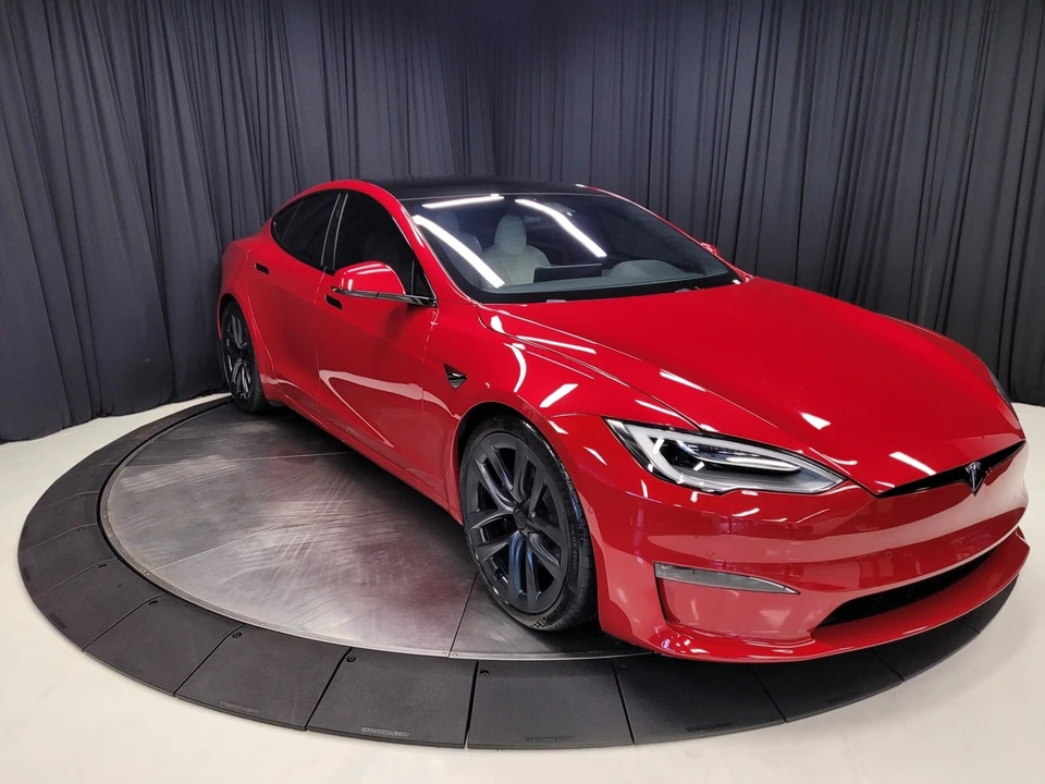 2022 Tesla Model S - Image 6 of 12