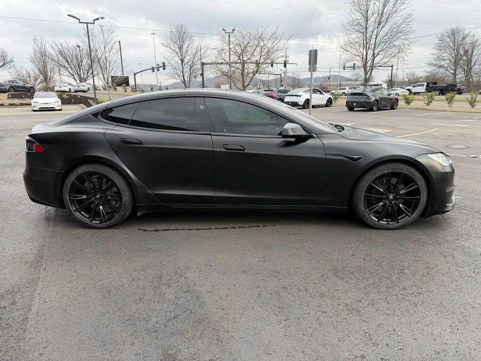 2022 Tesla Model S - Image 3 of 17