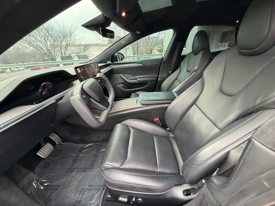2022 Tesla Model S - Image 7 of 17