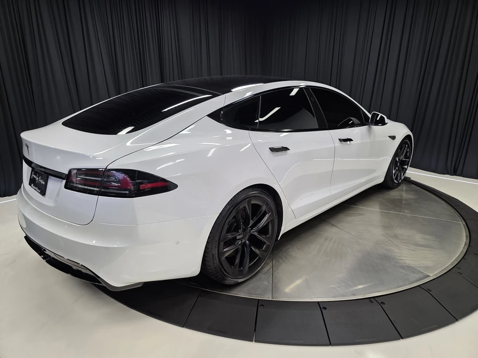 2022 Tesla Model S - Image 12 of 12