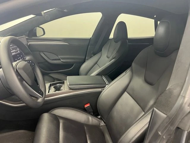 2022 Tesla Model S - Image 9 of 10