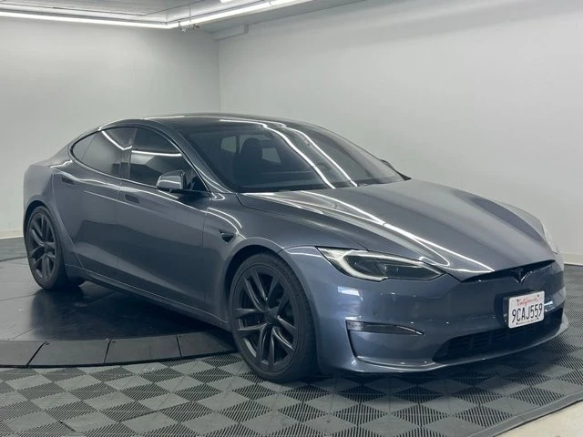 2022 Tesla Model S - Image 2 of 10