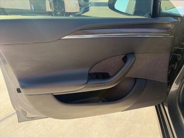 2022 Tesla Model S - Image 11 of 21