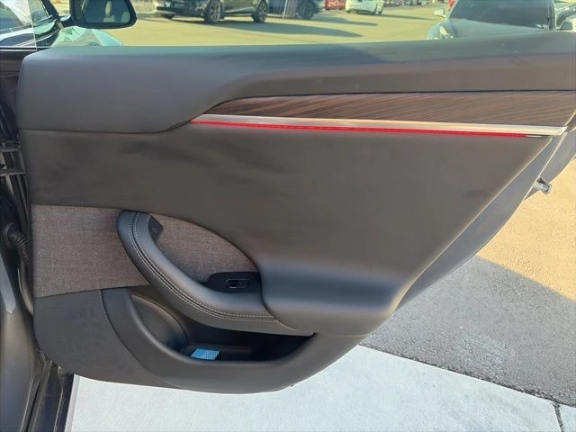 2022 Tesla Model S - Image 18 of 21