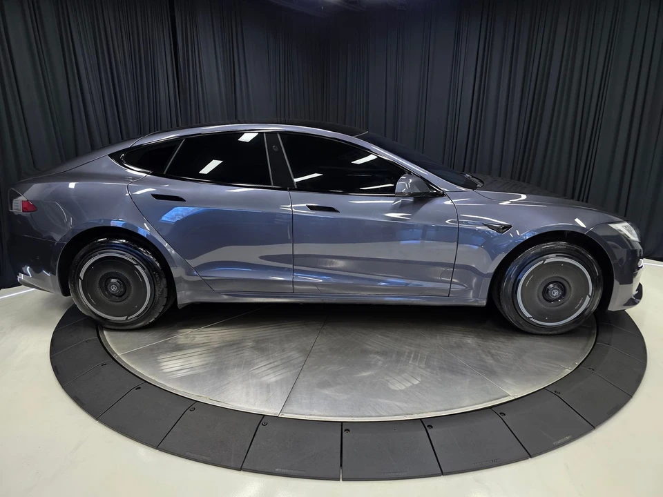 2022 Tesla Model S - Image 13 of 31