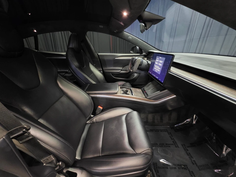 2022 Tesla Model S - Image 28 of 31