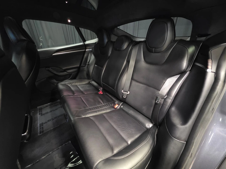 2022 Tesla Model S - Image 27 of 31