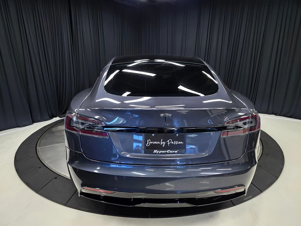 2022 Tesla Model S - Image 11 of 31