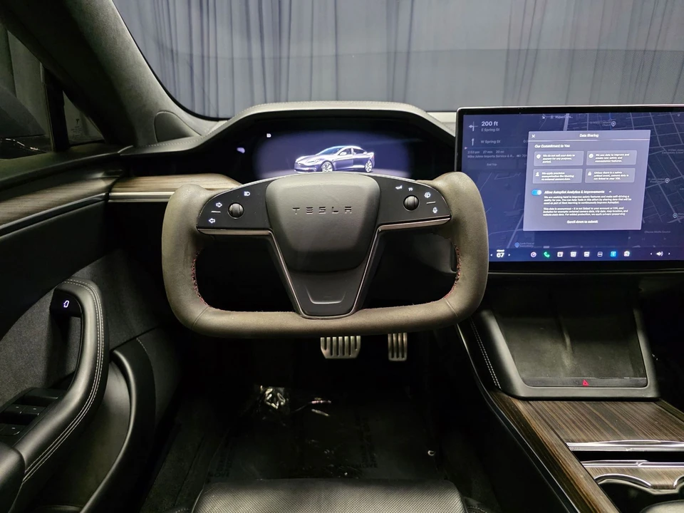 2022 Tesla Model S - Image 19 of 31