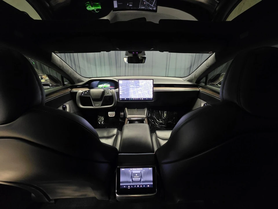 2022 Tesla Model S - Image 2 of 12