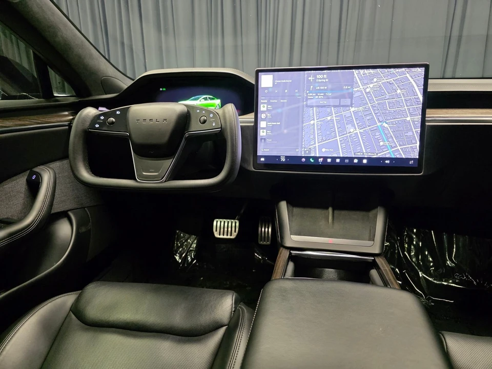 2022 Tesla Model S - Image 18 of 21