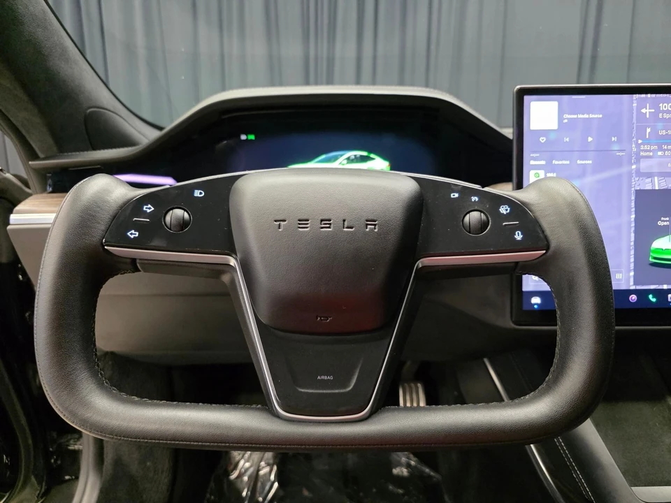 2022 Tesla Model S - Image 19 of 21