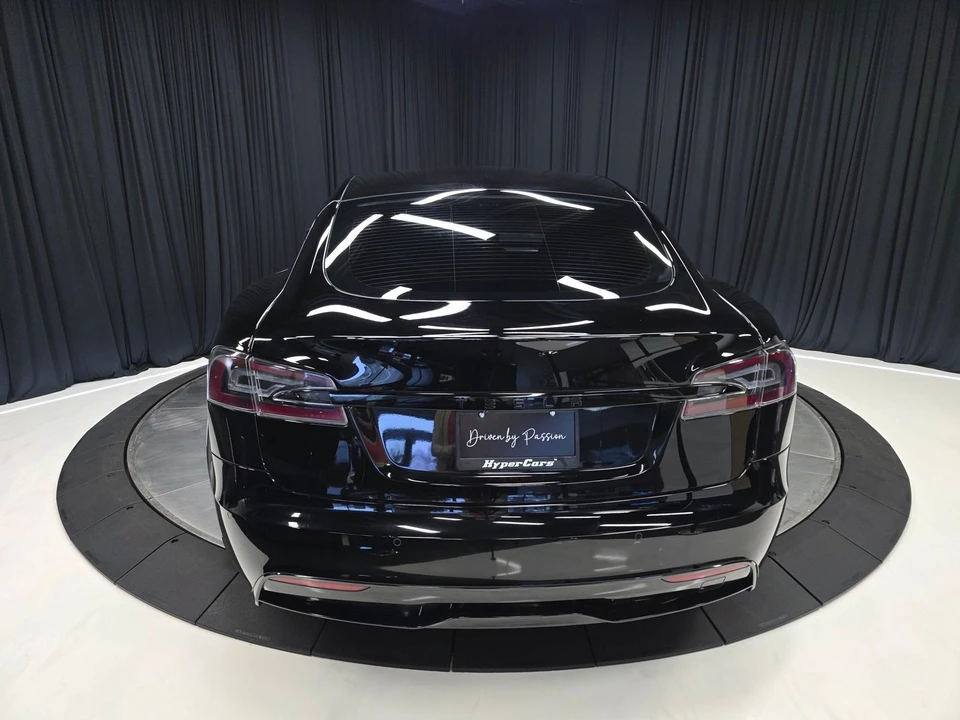 2022 Tesla Model S - Image 11 of 21