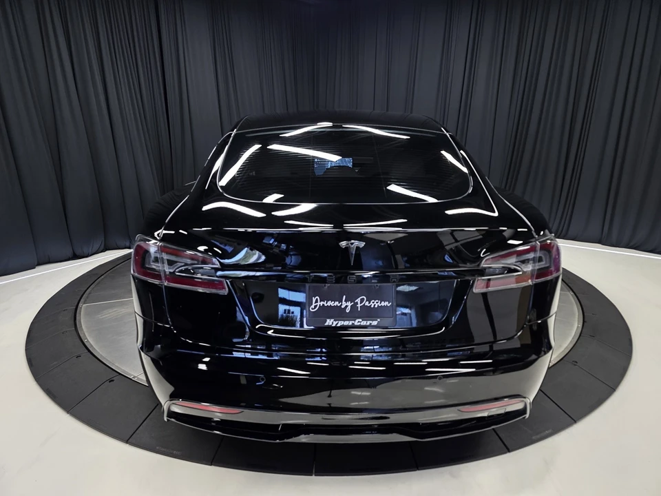 2022 Tesla Model S - Image 11 of 12