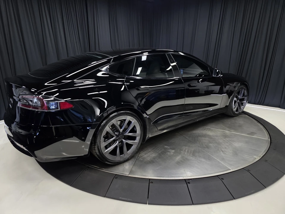 2022 Tesla Model S - Image 12 of 12