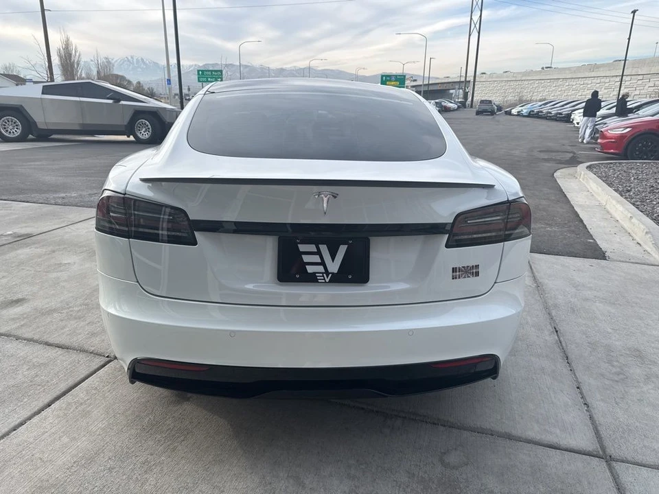 2022 Tesla Model S - Image 6 of 21