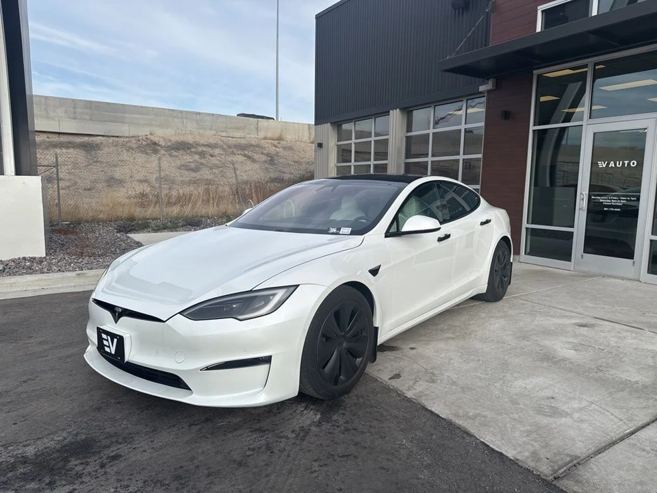 2022 Tesla Model S - Image 3 of 21