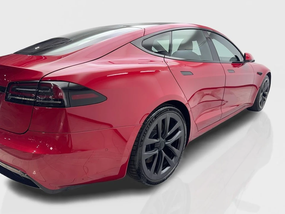 2022 Tesla Model S - Image 13 of 21