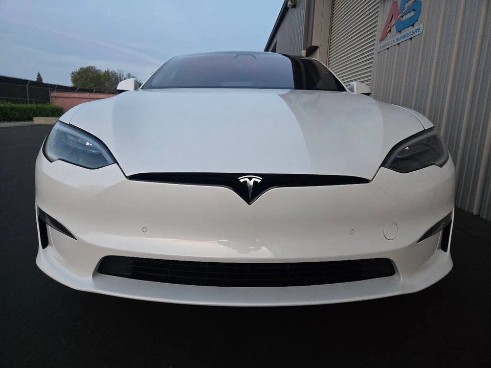 2022 Tesla Model S - Image 12 of 21