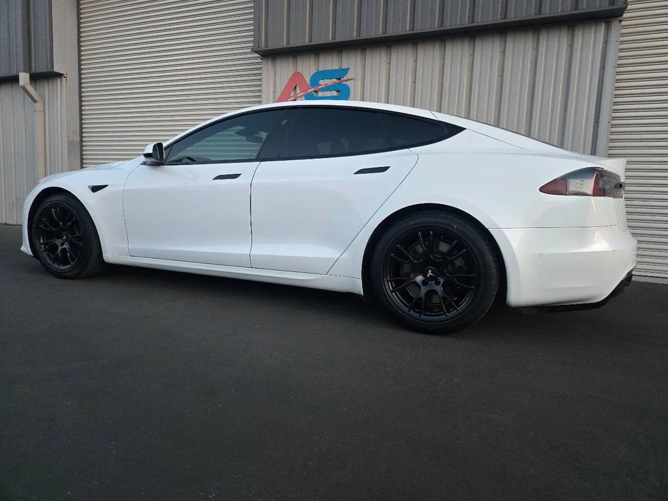 2022 Tesla Model S - Image 4 of 21