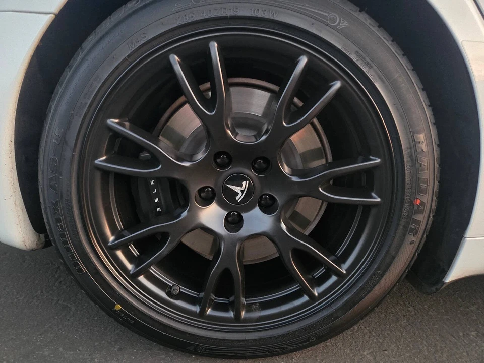 2022 Tesla Model S - Image 17 of 21