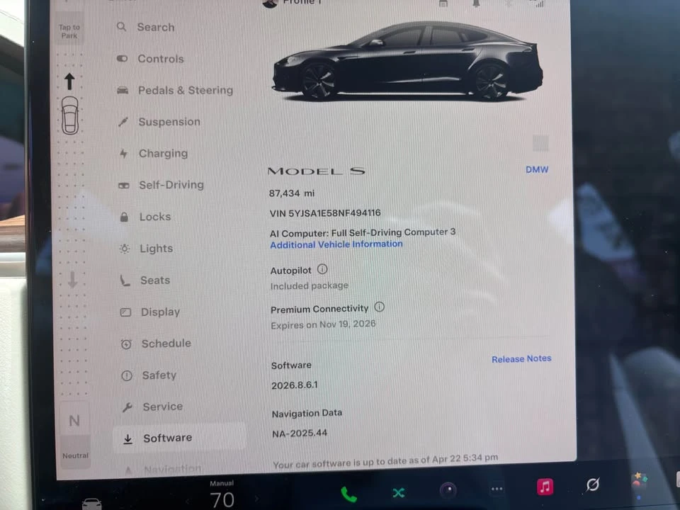 2022 Tesla Model S - Image 16 of 19