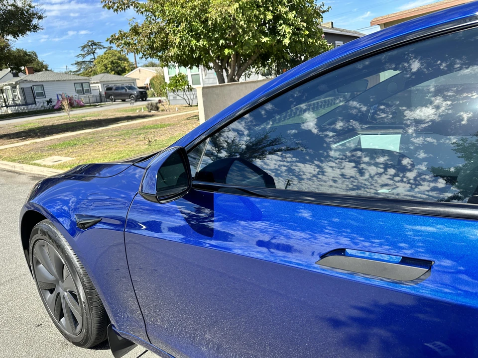 2022 Tesla Model S - Image 21 of 31