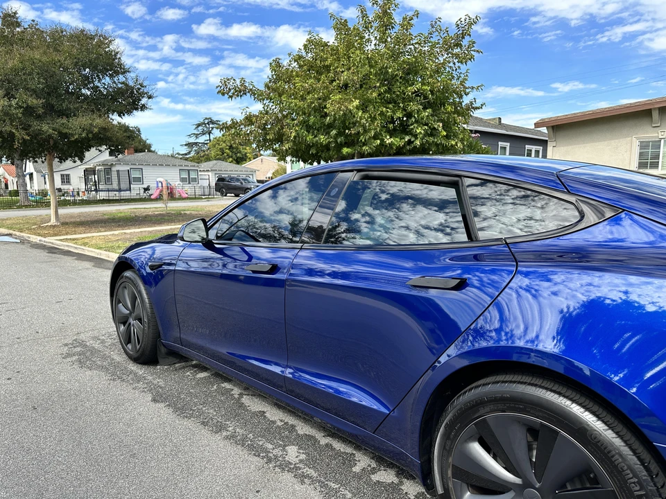 2022 Tesla Model S - Image 22 of 31