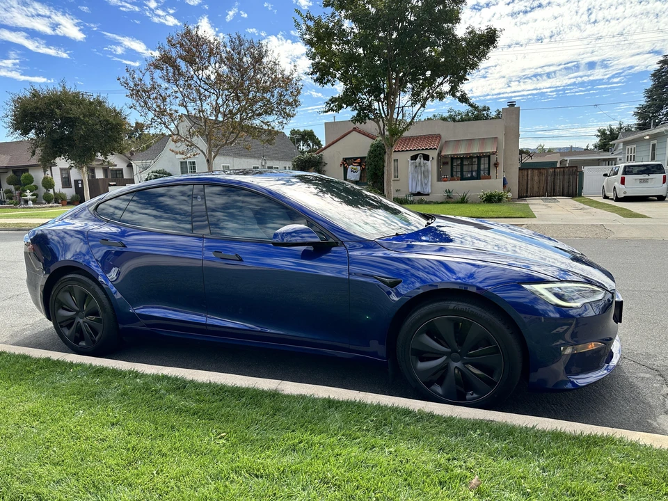 2022 Tesla Model S - Image 17 of 31