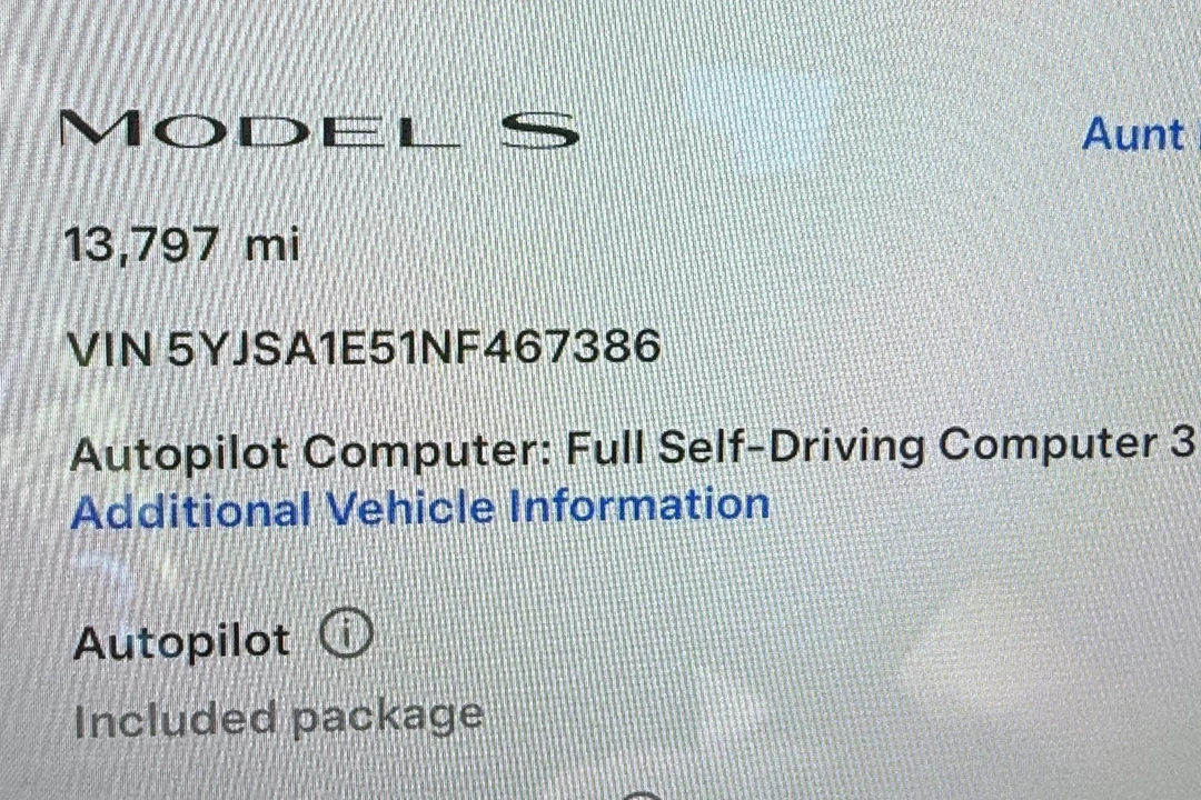 2022 Tesla Model S - Image 23 of 31