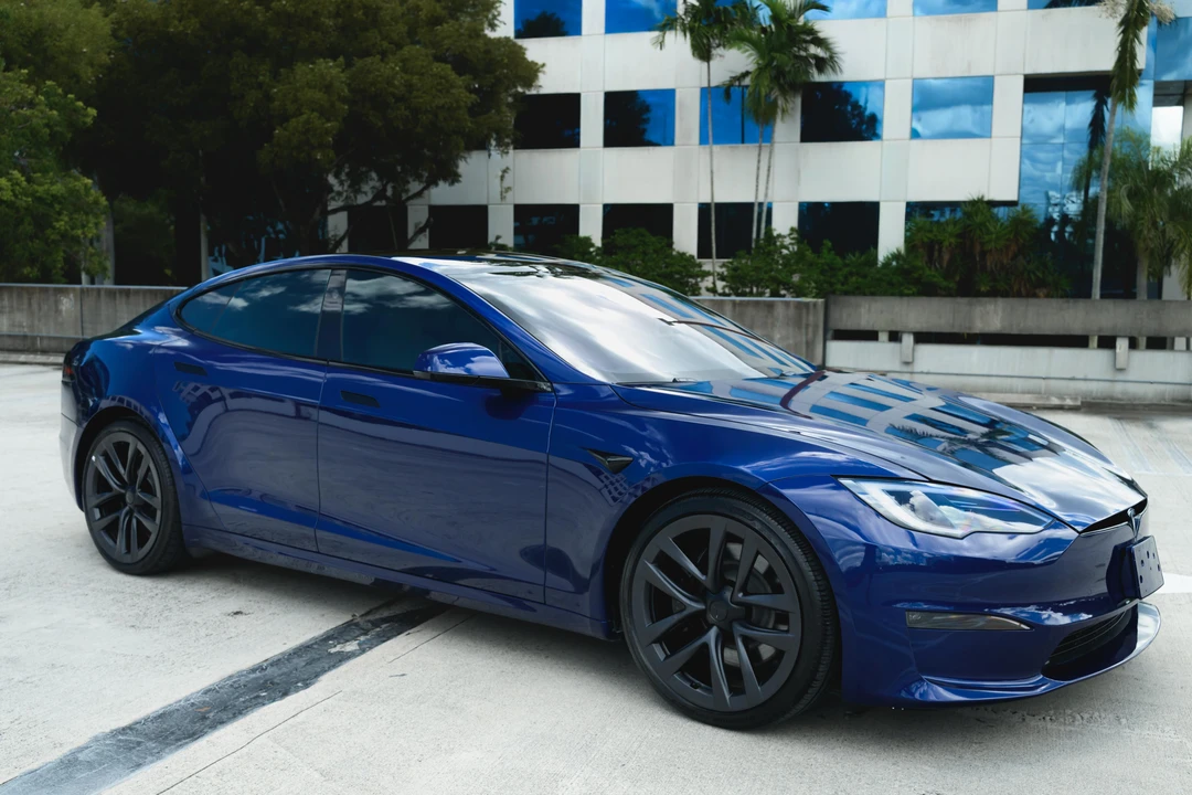 2022 Tesla Model S - Image 31 of 31