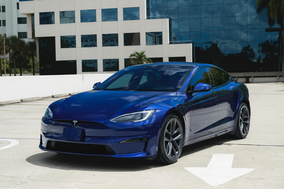 2022 Tesla Model S - Image 10 of 31