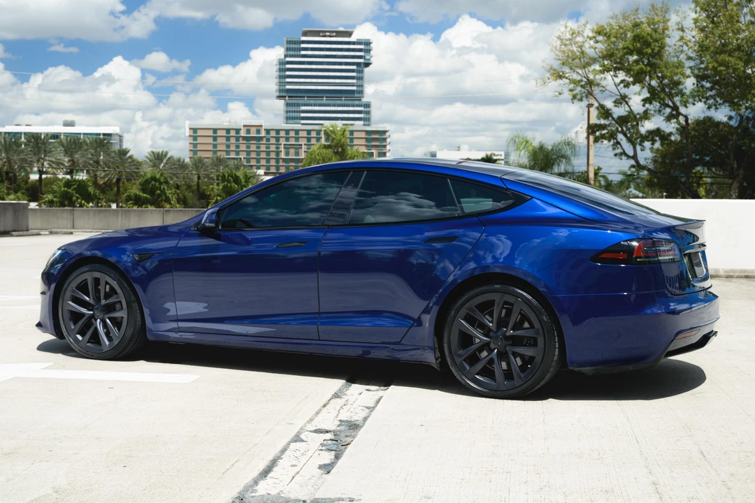 2022 Tesla Model S - Image 18 of 31