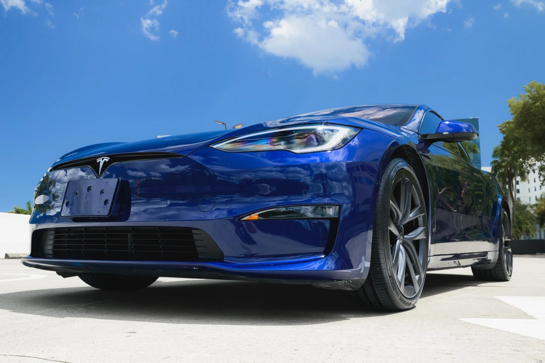 2022 Tesla Model S - Image 8 of 31