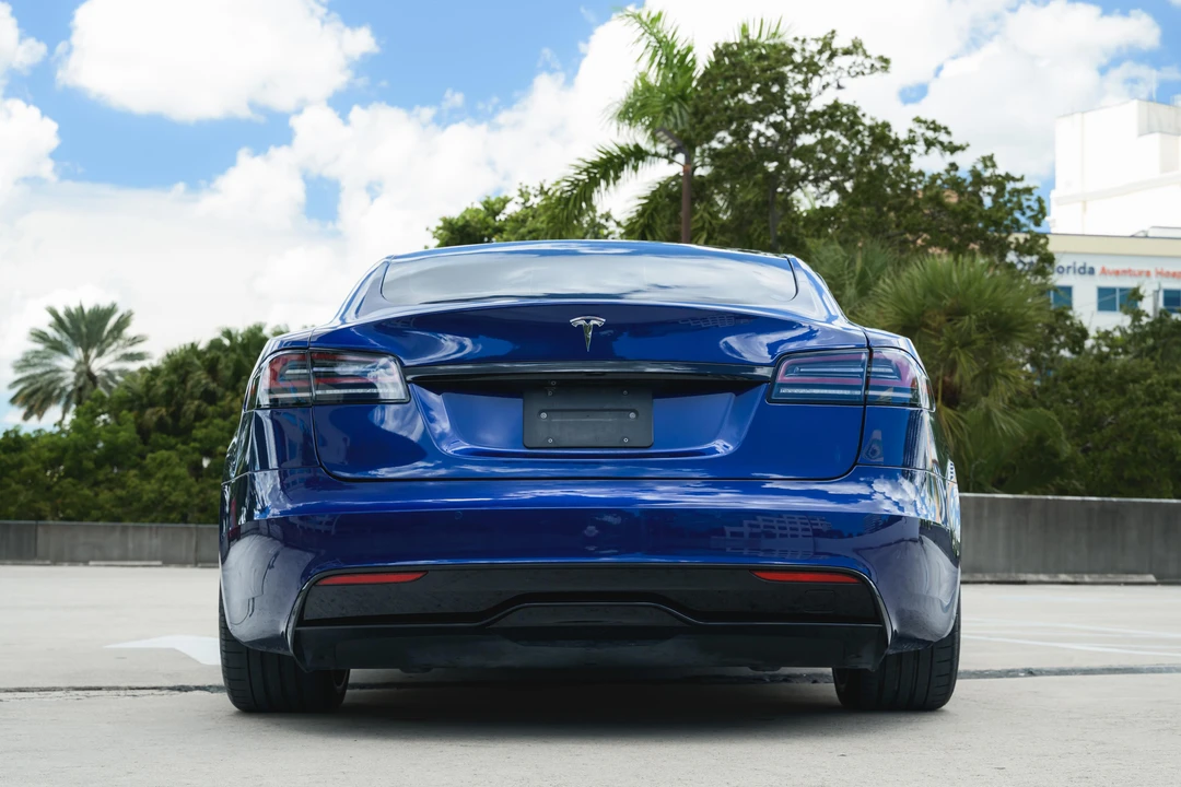 2022 Tesla Model S - Image 24 of 31