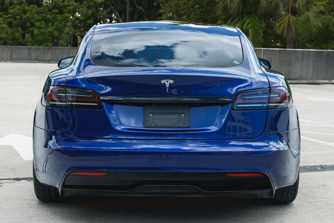 2022 Tesla Model S - Image 5 of 31