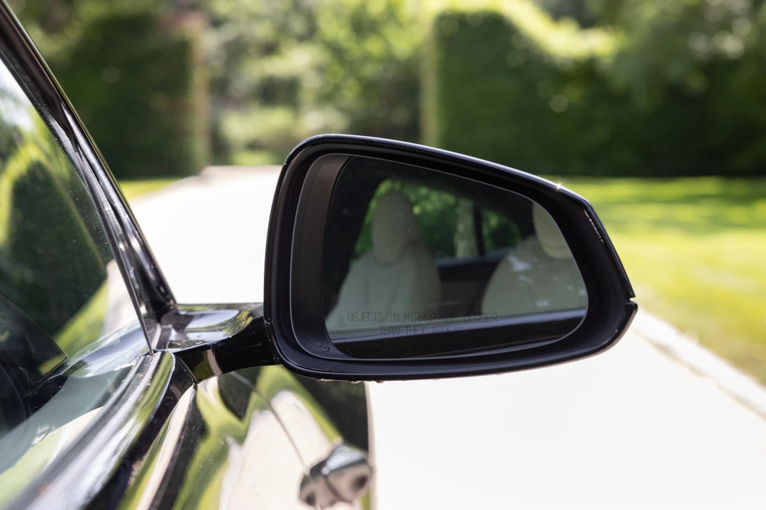 2022 Tesla Model S - Image 20 of 31