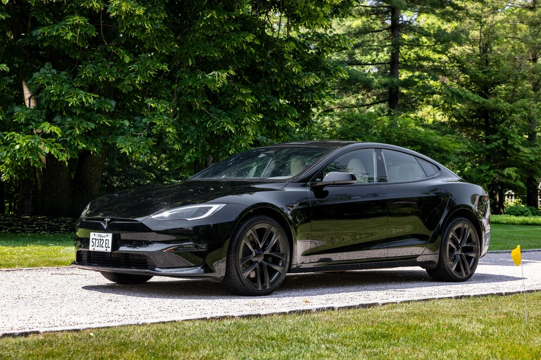 2022 Tesla Model S - Image 6 of 31