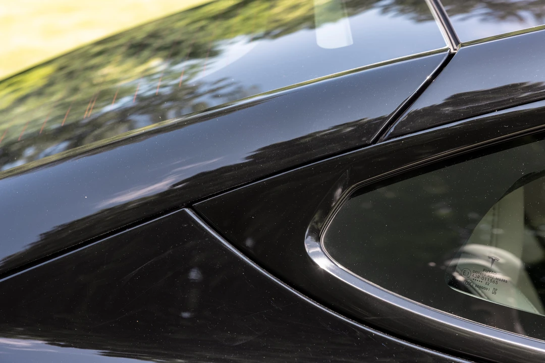 2022 Tesla Model S - Image 18 of 31