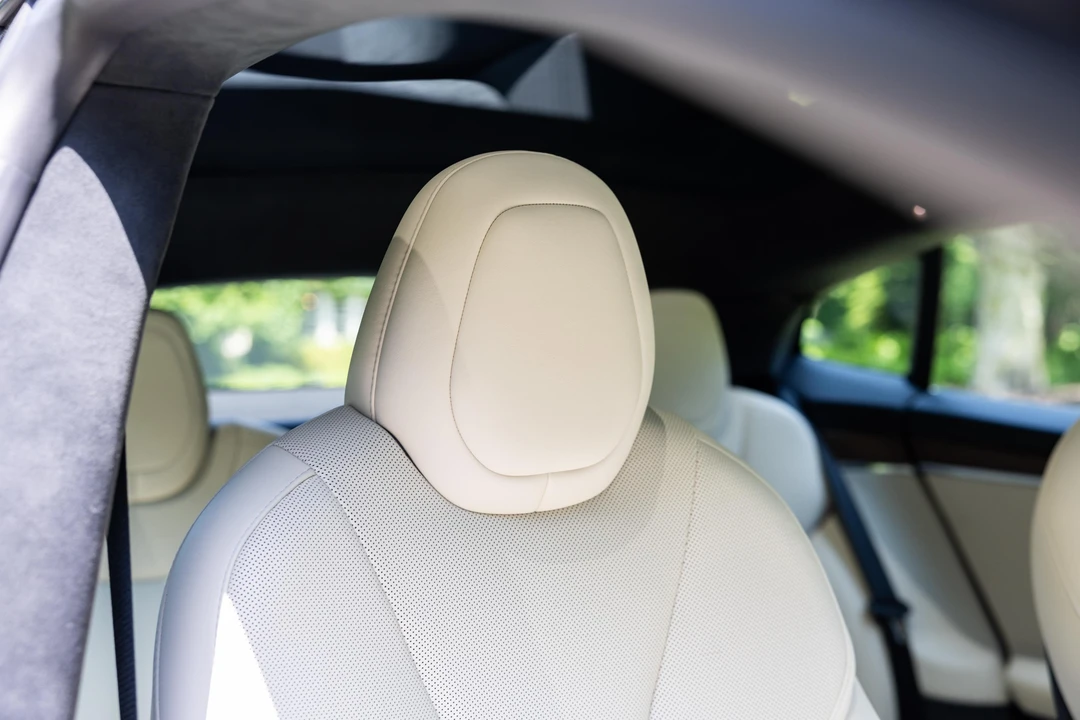 2022 Tesla Model S - Image 31 of 31